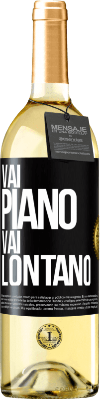 29,95 € Spedizione Gratuita | Vino bianco Edizione WHITE Vai piano Vai lontano Etichetta Nera. Etichetta personalizzabile Vino giovane Raccogliere 2024 Verdejo