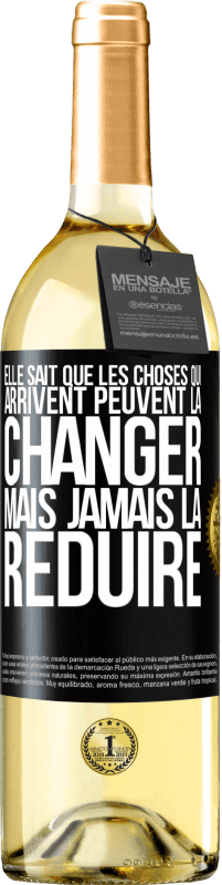 29,95 € Envoi gratuit | Vin blanc Édition WHITE Elle sait que les choses qui arrivent peuvent la changer mais jamais la réduire Étiquette Noire. Étiquette personnalisable Vin jeune Récolte 2024 Verdejo