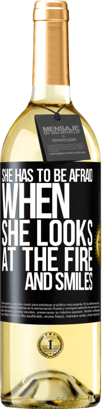 29,95 € Free Shipping | White Wine WHITE Edition She has to be afraid when she looks at the fire and smiles Black Label. Customizable label Young wine Harvest 2022 Verdejo
