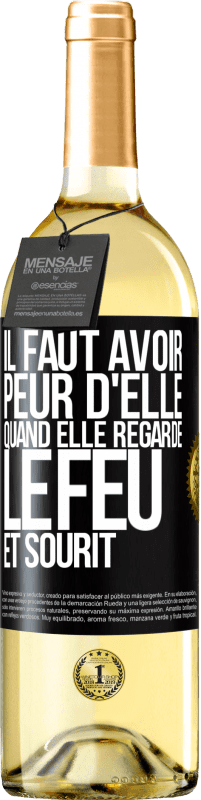 29,95 € Envoi gratuit | Vin blanc Édition WHITE Il faut avoir peur d'elle, quand elle regarde le feu et sourit Étiquette Noire. Étiquette personnalisable Vin jeune Récolte 2024 Verdejo