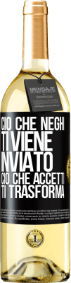 29,95 € Spedizione Gratuita | Vino bianco Edizione WHITE Ciò che neghi ti viene inviato. Ciò che accetti ti trasforma Etichetta Nera. Etichetta personalizzabile Vino giovane Raccogliere 2023 Verdejo