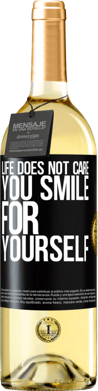 29,95 € Free Shipping | White Wine WHITE Edition Life does not care, you smile for yourself Black Label. Customizable label Young wine Harvest 2024 Verdejo