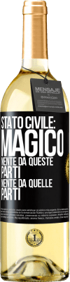 29,95 € Spedizione Gratuita | Vino bianco Edizione WHITE Stato civile: magico. Niente da queste parti, niente da quelle parti Etichetta Nera. Etichetta personalizzabile Vino giovane Raccogliere 2024 Verdejo