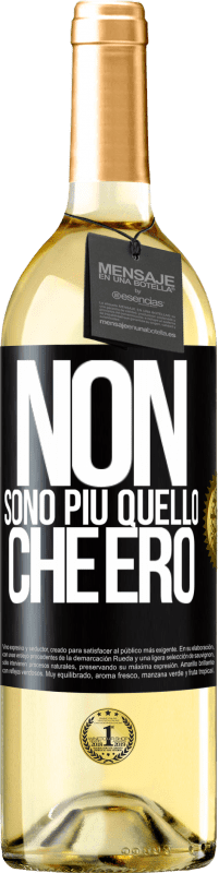 29,95 € Spedizione Gratuita | Vino bianco Edizione WHITE Non sono più quello che ero Etichetta Nera. Etichetta personalizzabile Vino giovane Raccogliere 2024 Verdejo