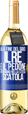 29,95 € Spedizione Gratuita | Vino bianco Edizione WHITE Alla fine del gioco, il re e il pedone ritornano nella stessa scatola Etichetta Blu. Etichetta personalizzabile Vino giovane Raccogliere 2024 Verdejo