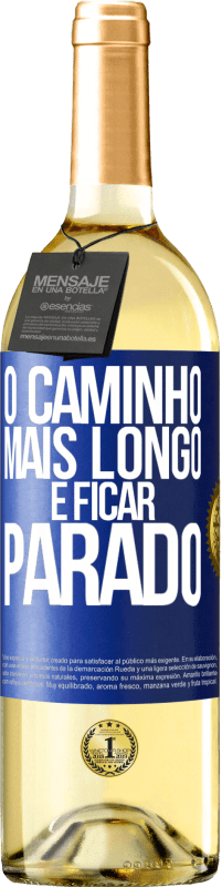 29,95 € Envio grátis | Vinho branco Edição WHITE O caminho mais longo é ficar parado Etiqueta Azul. Etiqueta personalizável Vinho jovem Colheita 2024 Verdejo