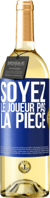 29,95 € Envoi gratuit | Vin blanc Édition WHITE Soyez le joueur pas la pièce Étiquette Bleue. Étiquette personnalisable Vin jeune Récolte 2024 Verdejo