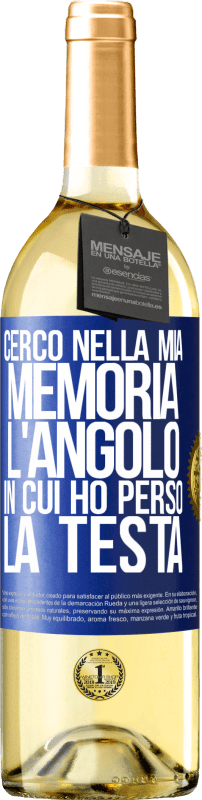 29,95 € Spedizione Gratuita | Vino bianco Edizione WHITE Cerco nella mia memoria l'angolo in cui ho perso la testa Etichetta Blu. Etichetta personalizzabile Vino giovane Raccogliere 2024 Verdejo