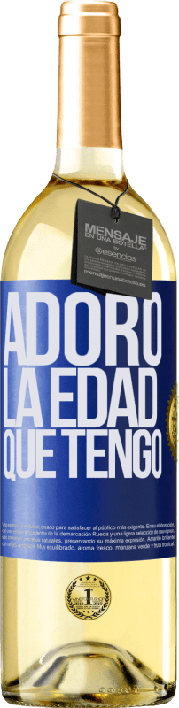 29,95 € Envío gratis | Vino Blanco Edición WHITE Adoro la edad que tengo Etiqueta Azul. Etiqueta personalizable Vino joven Cosecha 2024 Verdejo