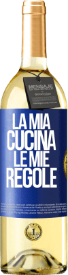 29,95 € Spedizione Gratuita | Vino bianco Edizione WHITE La mia cucina, le mie regole Etichetta Blu. Etichetta personalizzabile Vino giovane Raccogliere 2024 Verdejo