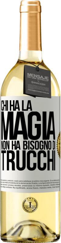 29,95 € Spedizione Gratuita | Vino bianco Edizione WHITE Chi ha la magia non ha bisogno di trucchi Etichetta Bianca. Etichetta personalizzabile Vino giovane Raccogliere 2024 Verdejo