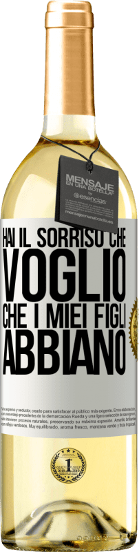 29,95 € Spedizione Gratuita | Vino bianco Edizione WHITE Hai il sorriso che voglio che i miei figli abbiano Etichetta Bianca. Etichetta personalizzabile Vino giovane Raccogliere 2024 Verdejo