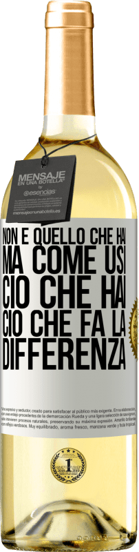 29,95 € Spedizione Gratuita | Vino bianco Edizione WHITE Non è quello che hai, ma come usi ciò che hai, ciò che fa la differenza Etichetta Bianca. Etichetta personalizzabile Vino giovane Raccogliere 2024 Verdejo