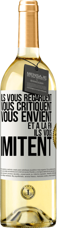 29,95 € Envoi gratuit | Vin blanc Édition WHITE Ils vous regardent, vous critiquent vous envient... et à la fin ils vous imitent Étiquette Blanche. Étiquette personnalisable Vin jeune Récolte 2024 Verdejo