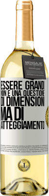 29,95 € Spedizione Gratuita | Vino bianco Edizione WHITE Essere grandi non è una questione di dimensioni, ma di atteggiamento Etichetta Bianca. Etichetta personalizzabile Vino giovane Raccogliere 2024 Verdejo