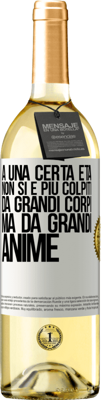 29,95 € Spedizione Gratuita | Vino bianco Edizione WHITE A una certa età non si è più colpiti da grandi corpi, ma da grandi anime Etichetta Bianca. Etichetta personalizzabile Vino giovane Raccogliere 2024 Verdejo