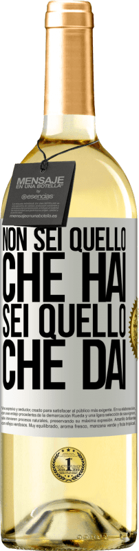 29,95 € Spedizione Gratuita | Vino bianco Edizione WHITE Non sei quello che hai. Sei quello che dai Etichetta Bianca. Etichetta personalizzabile Vino giovane Raccogliere 2024 Verdejo