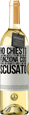 29,95 € Spedizione Gratuita | Vino bianco Edizione WHITE Ho chiesto a Dio una bicicletta, ma so che non funziona così. Poi ne ho rubato uno e mi sono scusato Etichetta Bianca. Etichetta personalizzabile Vino giovane Raccogliere 2023 Verdejo