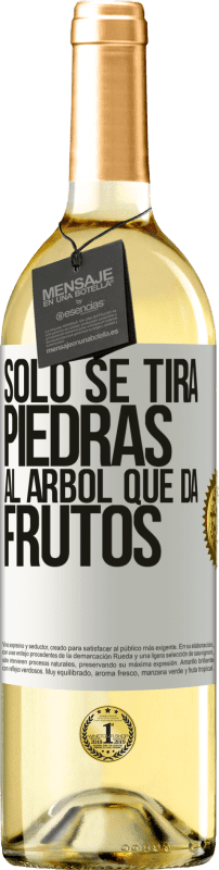 29,95 € Envío gratis | Vino Blanco Edición WHITE Sólo se tira piedras al árbol que da frutos Etiqueta Blanca. Etiqueta personalizable Vino joven Cosecha 2024 Verdejo