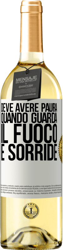 29,95 € Spedizione Gratuita | Vino bianco Edizione WHITE Deve avere paura quando guarda il fuoco e sorride Etichetta Bianca. Etichetta personalizzabile Vino giovane Raccogliere 2025 Verdejo