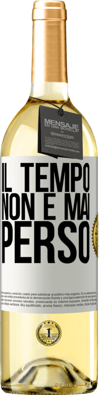 29,95 € Spedizione Gratuita | Vino bianco Edizione WHITE Il tempo non è mai perso Etichetta Bianca. Etichetta personalizzabile Vino giovane Raccogliere 2024 Verdejo