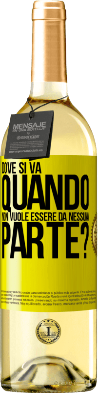 29,95 € Spedizione Gratuita | Vino bianco Edizione WHITE dove si va quando non vuole essere da nessuna parte? Etichetta Gialla. Etichetta personalizzabile Vino giovane Raccogliere 2024 Verdejo