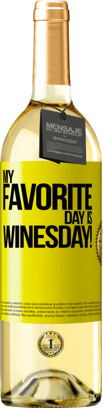 29,95 € Бесплатная доставка | Белое вино Издание WHITE My favorite day is winesday! Желтая этикетка. Настраиваемая этикетка Молодое вино Урожай 2023 Verdejo