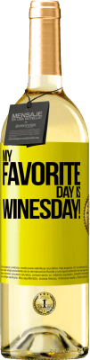 29,95 € Kostenloser Versand | Weißwein WHITE Ausgabe My favorite day is winesday! Gelbes Etikett. Anpassbares Etikett Junger Wein Ernte 2023 Verdejo