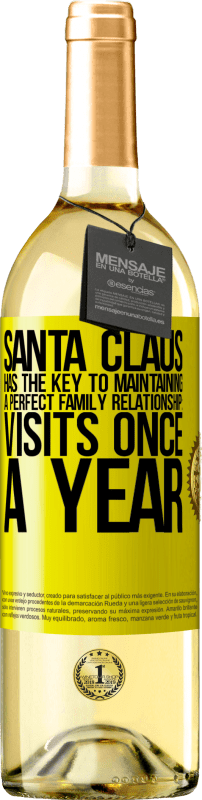 29,95 € 送料無料 | 白ワイン WHITEエディション サンタクロースは完璧な家族関係を維持する鍵を握っています。年に一度の訪問 黄色のラベル. カスタマイズ可能なラベル 若いワイン 収穫 2023 Verdejo