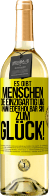 29,95 € Kostenloser Versand | Weißwein WHITE Ausgabe Es gibt Menschen, die einzigartig und unwiederholbar sind. Zum Glück! Gelbes Etikett. Anpassbares Etikett Junger Wein Ernte 2023 Verdejo