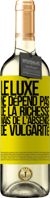 29,95 € Envoi gratuit | Vin blanc Édition WHITE Le luxe ne dépend pas de la richesse, mais de l'absence de vulgarité Étiquette Jaune. Étiquette personnalisable Vin jeune Récolte 2023 Verdejo