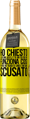 29,95 € Spedizione Gratuita | Vino bianco Edizione WHITE Ho chiesto a Dio una bicicletta, ma so che non funziona così. Poi ne ho rubato uno e mi sono scusato Etichetta Gialla. Etichetta personalizzabile Vino giovane Raccogliere 2023 Verdejo