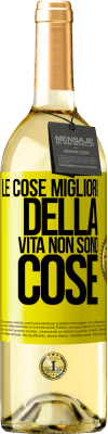 29,95 € Spedizione Gratuita | Vino bianco Edizione WHITE Le cose migliori della vita non sono cose Etichetta Gialla. Etichetta personalizzabile Vino giovane Raccogliere 2024 Verdejo