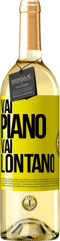 29,95 € Spedizione Gratuita | Vino bianco Edizione WHITE Vai piano Vai lontano Etichetta Gialla. Etichetta personalizzabile Vino giovane Raccogliere 2024 Verdejo