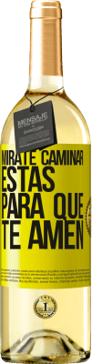 29,95 € Envío gratis | Vino Blanco Edición WHITE Mírate caminar. Estás para que te amen Etiqueta Amarilla. Etiqueta personalizable Vino joven Cosecha 2024 Verdejo