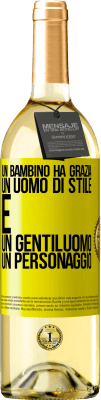 29,95 € Spedizione Gratuita | Vino bianco Edizione WHITE Un bambino ha grazia, un uomo di stile e un gentiluomo, un personaggio Etichetta Gialla. Etichetta personalizzabile Vino giovane Raccogliere 2024 Verdejo