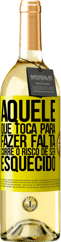 29,95 € Envio grátis | Vinho branco Edição WHITE Aquele que toca a ser esquecido corre o risco de ser esquecido Etiqueta Amarela. Etiqueta personalizável Vinho jovem Colheita 2025 Verdejo