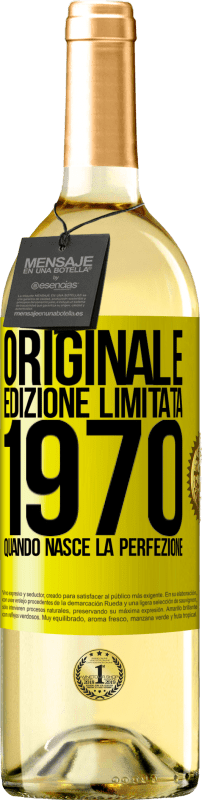 29,95 € Spedizione Gratuita | Vino bianco Edizione WHITE Originale. Edizione Limitata. 1970. Quando nasce la perfezione Etichetta Gialla. Etichetta personalizzabile Vino giovane Raccogliere 2024 Verdejo