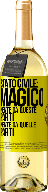 29,95 € Spedizione Gratuita | Vino bianco Edizione WHITE Stato civile: magico. Niente da queste parti, niente da quelle parti Etichetta Gialla. Etichetta personalizzabile Vino giovane Raccogliere 2024 Verdejo