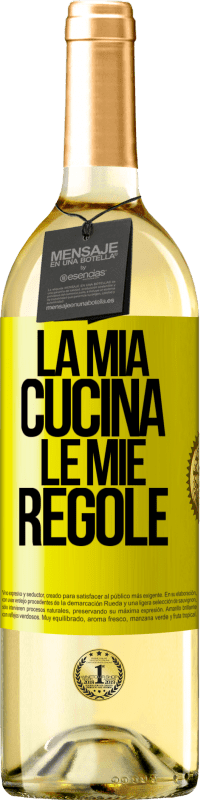 29,95 € Spedizione Gratuita | Vino bianco Edizione WHITE La mia cucina, le mie regole Etichetta Gialla. Etichetta personalizzabile Vino giovane Raccogliere 2023 Verdejo