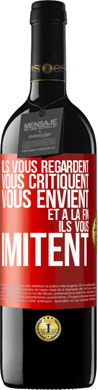 39,95 € Envoi gratuit | Vin rouge Édition RED MBE Réserve Ils vous regardent, vous critiquent vous envient... et à la fin ils vous imitent Étiquette Rouge. Étiquette personnalisable Réserve 12 Mois Récolte 2015 Tempranillo