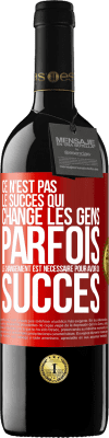 39,95 € Envoi gratuit | Vin rouge Édition RED MBE Réserve Ce n'est pas le succès qui change les gens. Parfois le changement est nécessaire pour avoir du succès Étiquette Rouge. Étiquette personnalisable Réserve 12 Mois Récolte 2014 Tempranillo