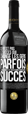 39,95 € Envoi gratuit | Vin rouge Édition RED MBE Réserve Ce n'est pas le succès qui change les gens. Parfois le changement est nécessaire pour avoir du succès Étiquette Noire. Étiquette personnalisable Réserve 12 Mois Récolte 2014 Tempranillo