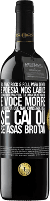 39,95 € Envio grátis | Vinho tinto Edição RED MBE Reserva Ela traz Rock & Roll para dentro e poesia nos lábios. Ele não sorri para você, ele lança balas para você e você morre tão Etiqueta Preta. Etiqueta personalizável Reserva 12 Meses Colheita 2014 Tempranillo