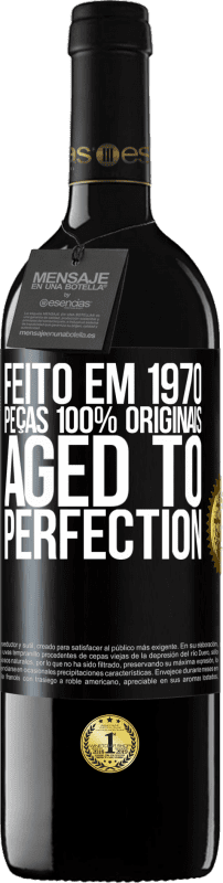 39,95 € Envio grátis | Vinho tinto Edição RED MBE Reserva Feito em 1970, peças 100% originais. Aged to perfection Etiqueta Preta. Etiqueta personalizável Reserva 12 Meses Colheita 2015 Tempranillo