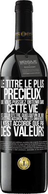 39,95 € Envoi gratuit | Vin rouge Édition RED MBE Réserve Le titre le plus précieux que vous puissiez obtenir dans cette vie est celui d'être quelqu'un de bien, il n'est pas accordé par Étiquette Noire. Étiquette personnalisable Réserve 12 Mois Récolte 2015 Tempranillo