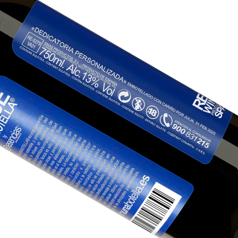 39,95 € Free Shipping | Red Wine RED Edition MBE Reserve Designing is an abstract activity that involves programming, projecting, communicating ... and translating the invisible Blue Label. Customizable label Reserve 12 Months Harvest 2016 Tempranillo