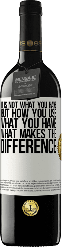 39,95 € 送料無料 | 赤ワイン REDエディション MBE 予約する それはあなたが持っているものではなく、あなたが持っているものをどのように使うか、何が違いを生むか ホワイトラベル. カスタマイズ可能なラベル 予約する 12 月 収穫 2016 Tempranillo