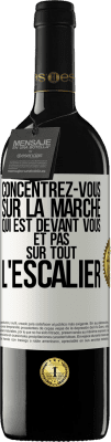 39,95 € Envoi gratuit | Vin rouge Édition RED MBE Réserve Concentrez-vous sur la marche qui est devant vous et pas sur tout l'escalier Étiquette Blanche. Étiquette personnalisable Réserve 12 Mois Récolte 2014 Tempranillo