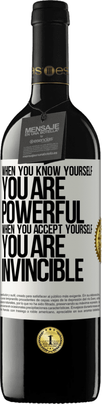 39,95 € 免费送货 | 红酒 RED版 MBE 预订 当您了解自己时，您就很强大。当您接受自己时，您将立于不败之地 白标. 可自定义的标签 预订 12 个月 收成 2016 Tempranillo